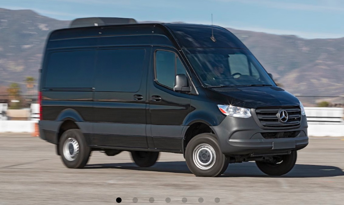 Black Executive 144 Sprinter from the TIED LIMO fleet