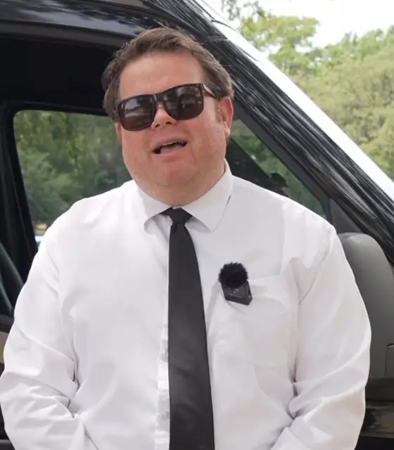 Andrew, TIED LIMO chauffeur